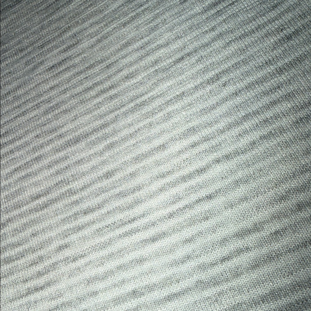 Banana Republic Factory top - Picture 2 of 6